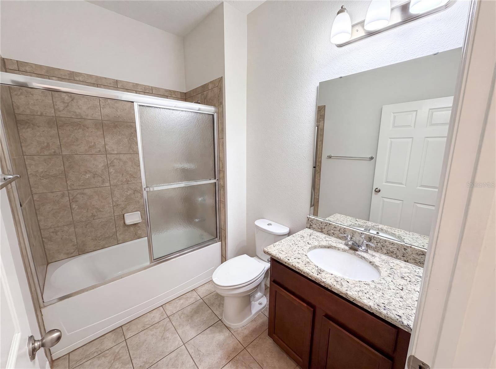 811 Maple Leaf Loop Property Photo 13