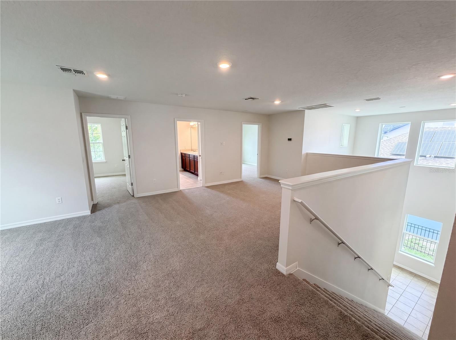 811 Maple Leaf Loop Property Photo 21