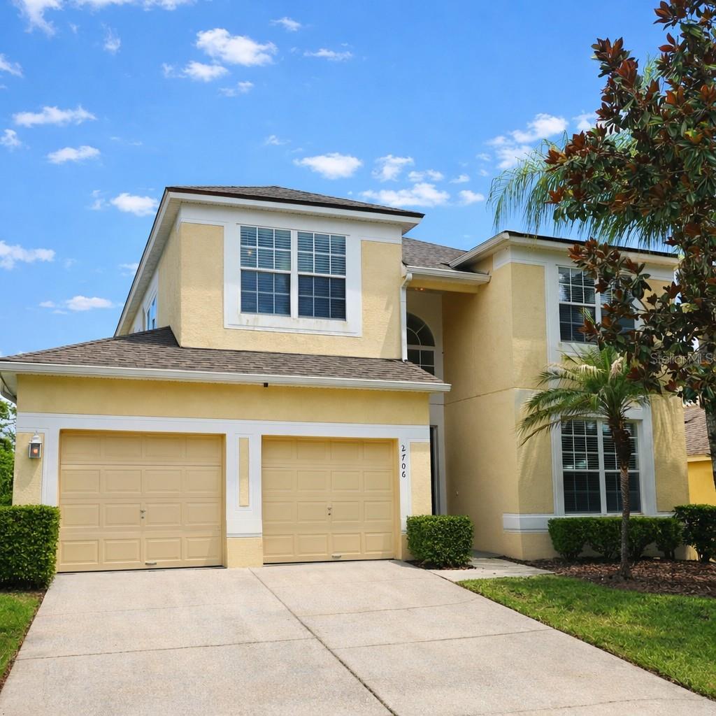 O6413930 Property Photo 1