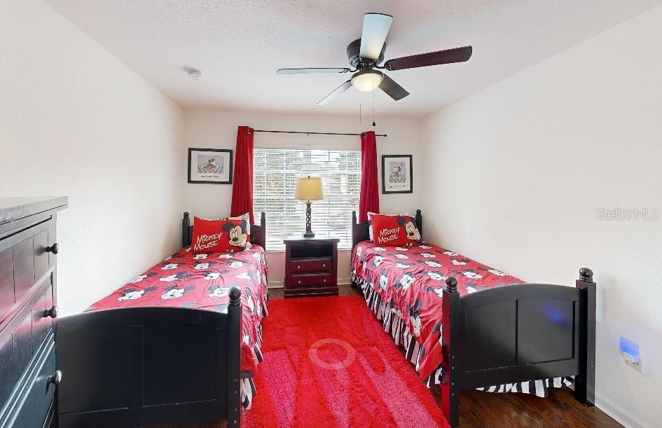 O6413930 Property Photo 22