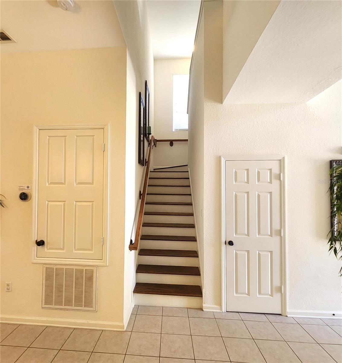 O6413930 Property Photo 32