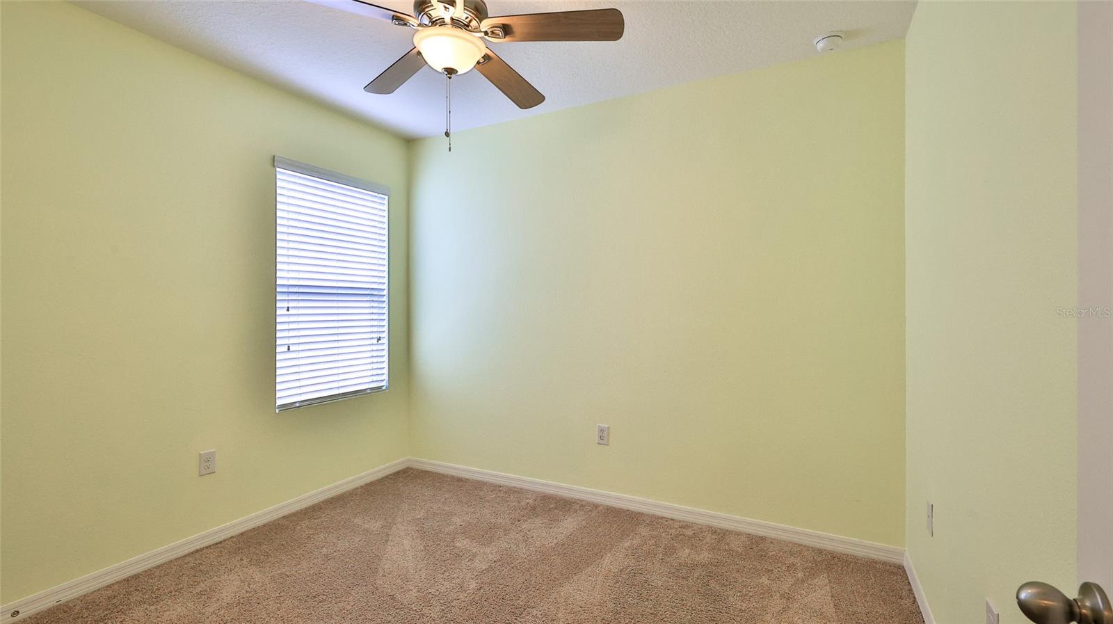 346 Admiralty Ct Property Photo 15