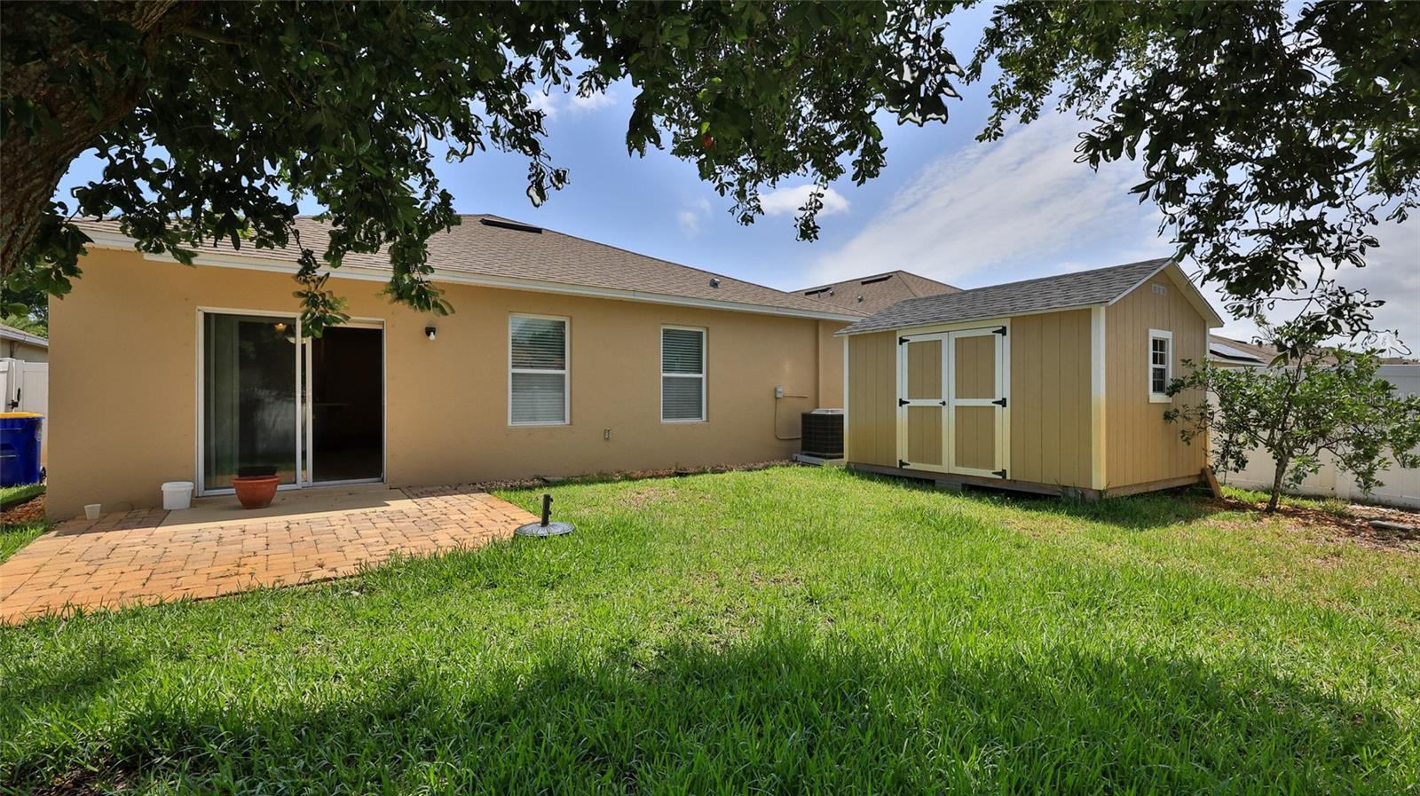 346 Admiralty Ct Property Photo 33