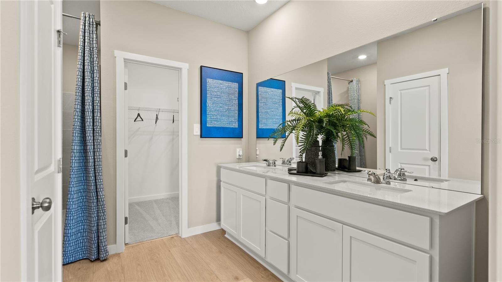 5485 Oasis Loop Property Photo 22