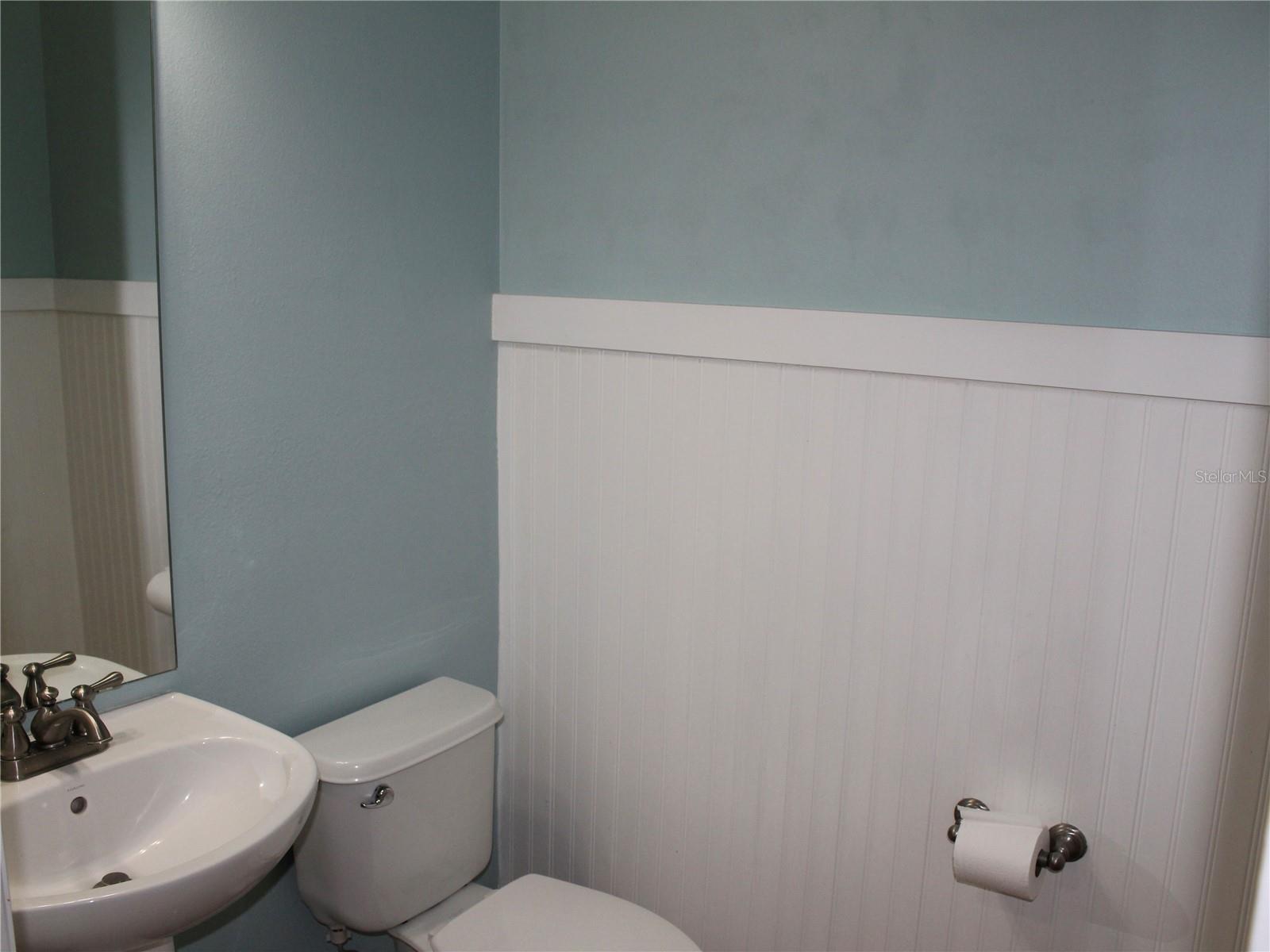 O6413985 Property Photo 7