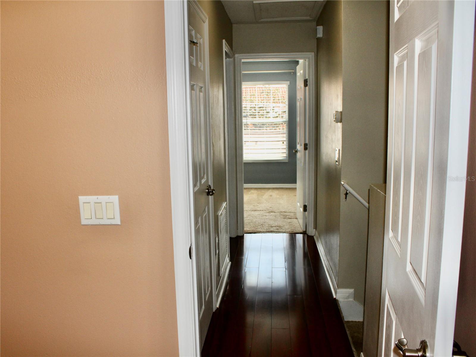 O6413985 Property Photo 14