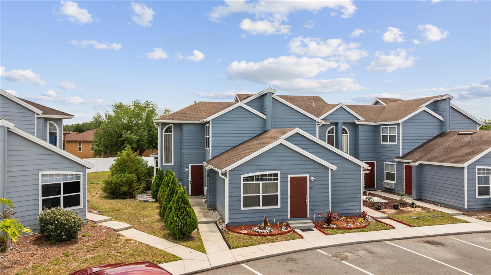 677 ORCHID DR
