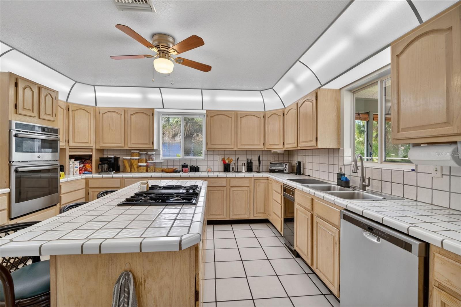 3247 Dalhi St Property Photo 16