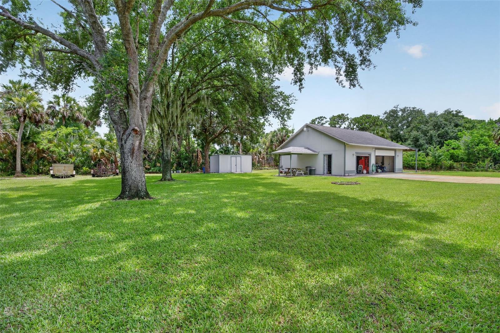 3247 Dalhi St Property Photo 49