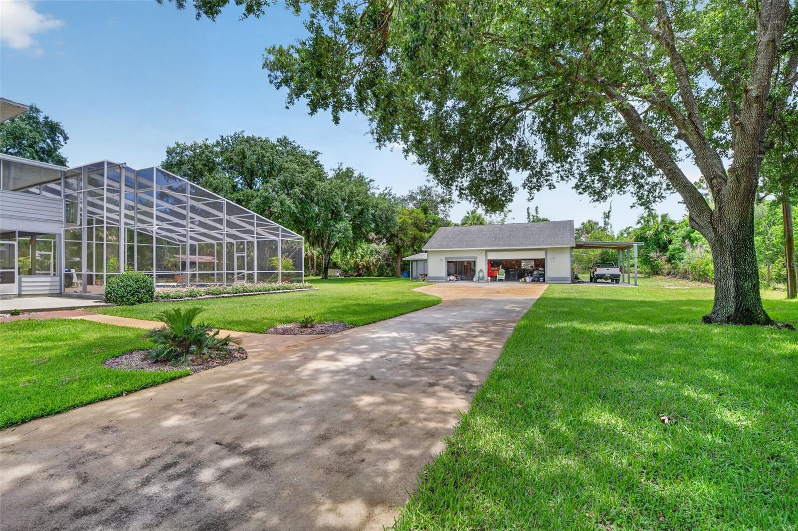3247 Dalhi St Property Photo 51