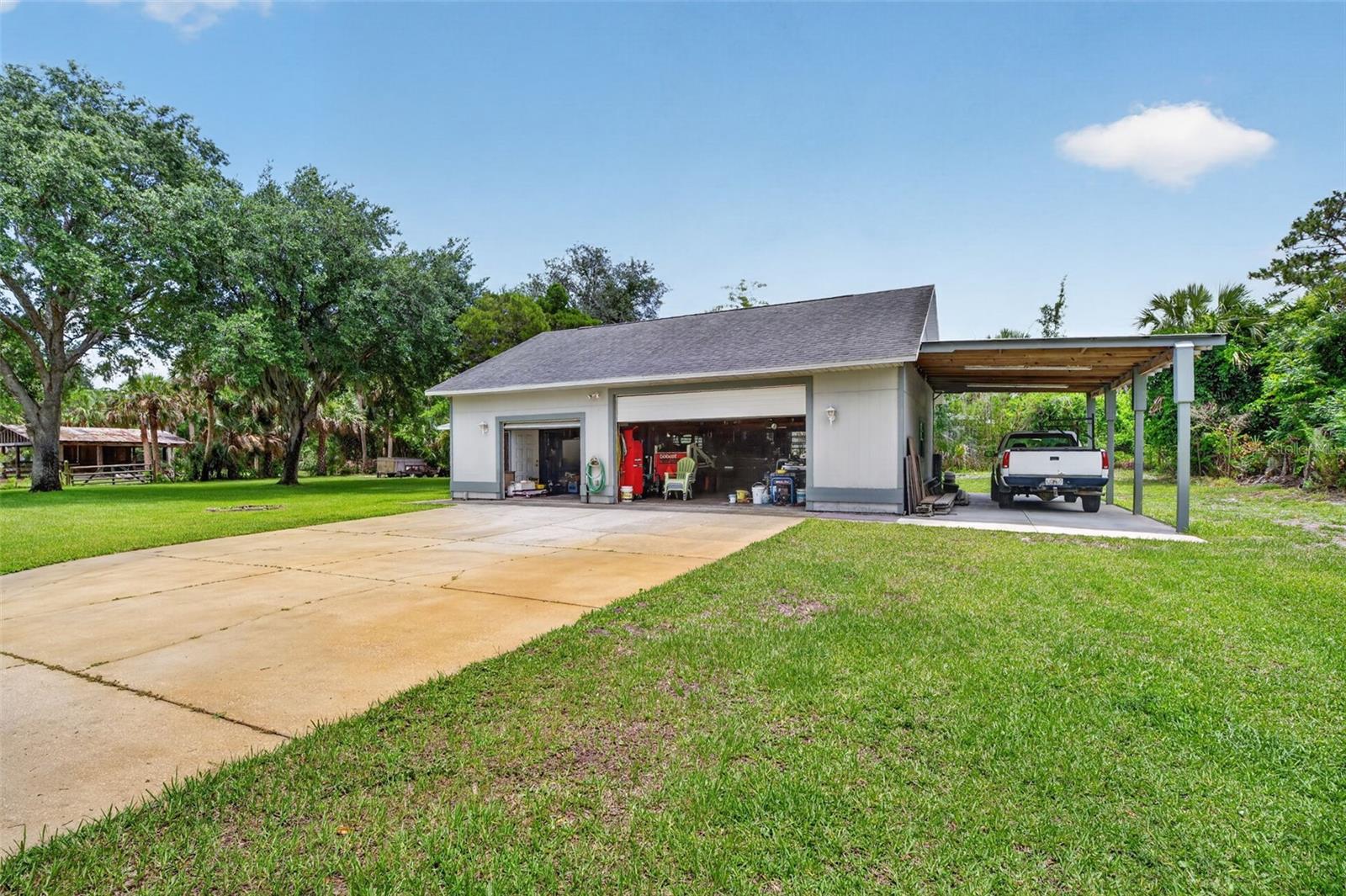3247 Dalhi St Property Photo 53