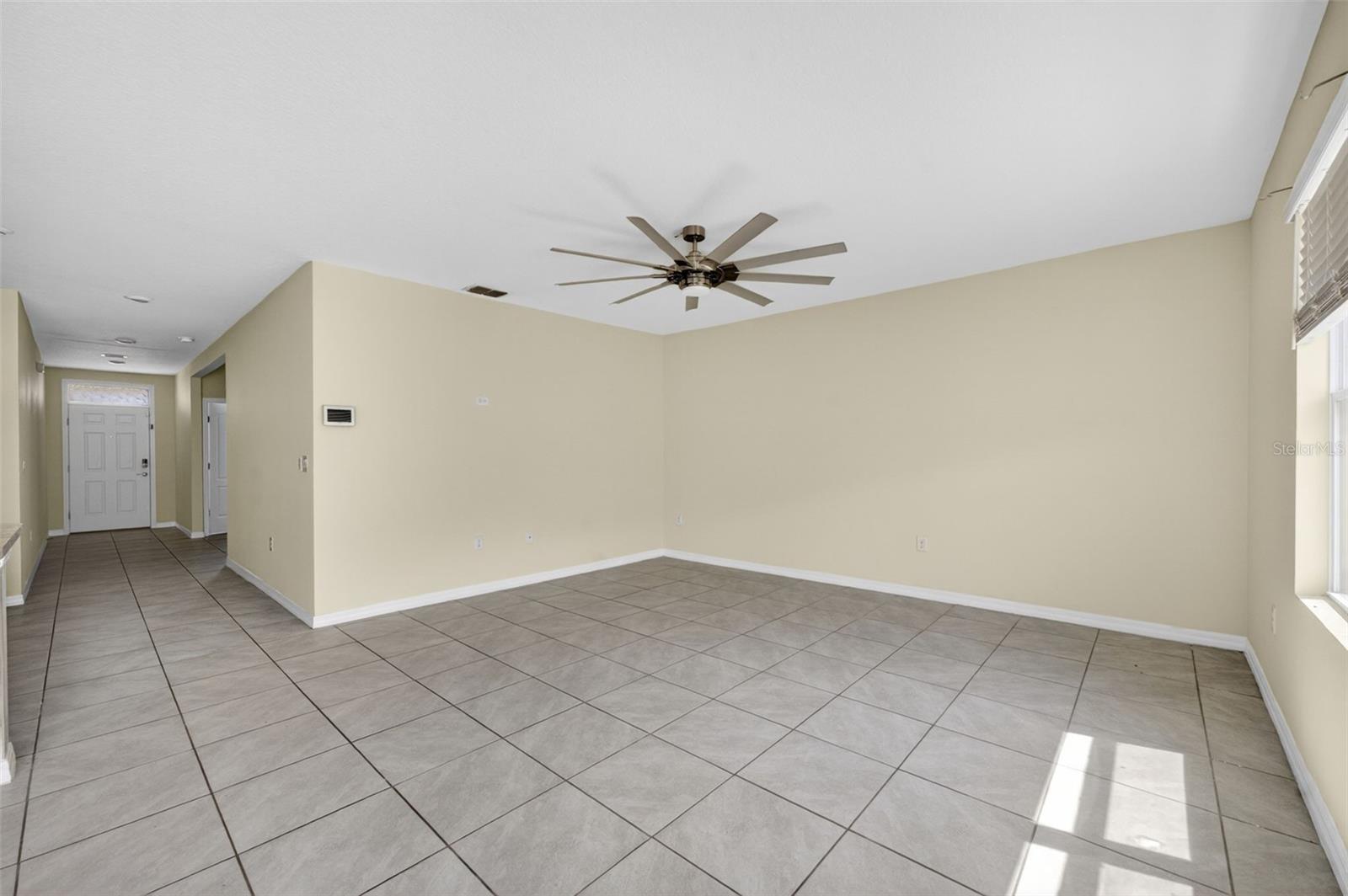 265 Meadowbrook Blvd Property Photo 12