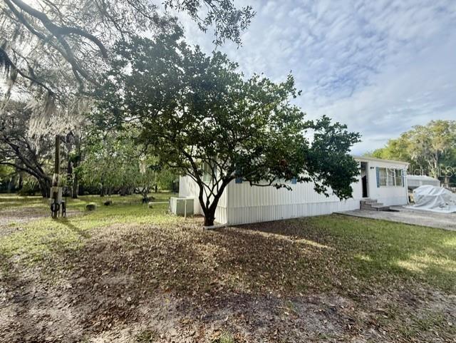 O6414048 Property Photo 2