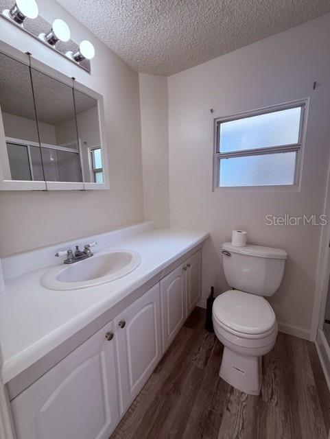 O6414048 Property Photo 6