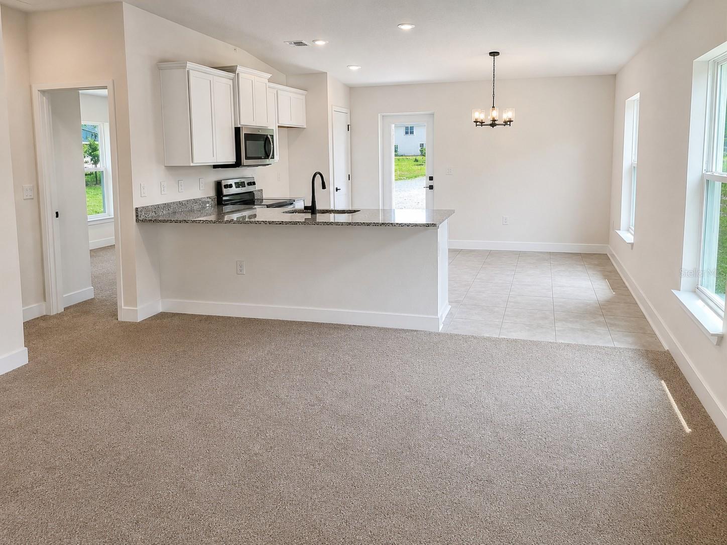 7569 Bent Tree Loop Property Photo 3