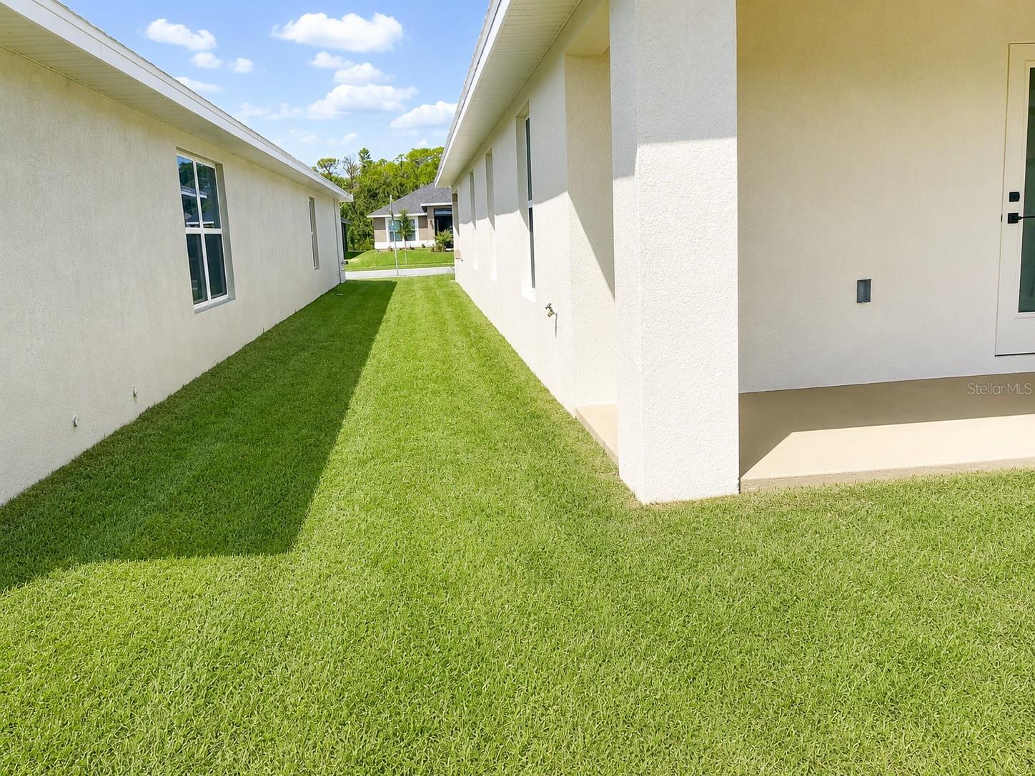 7569 Bent Tree Loop Property Photo 12