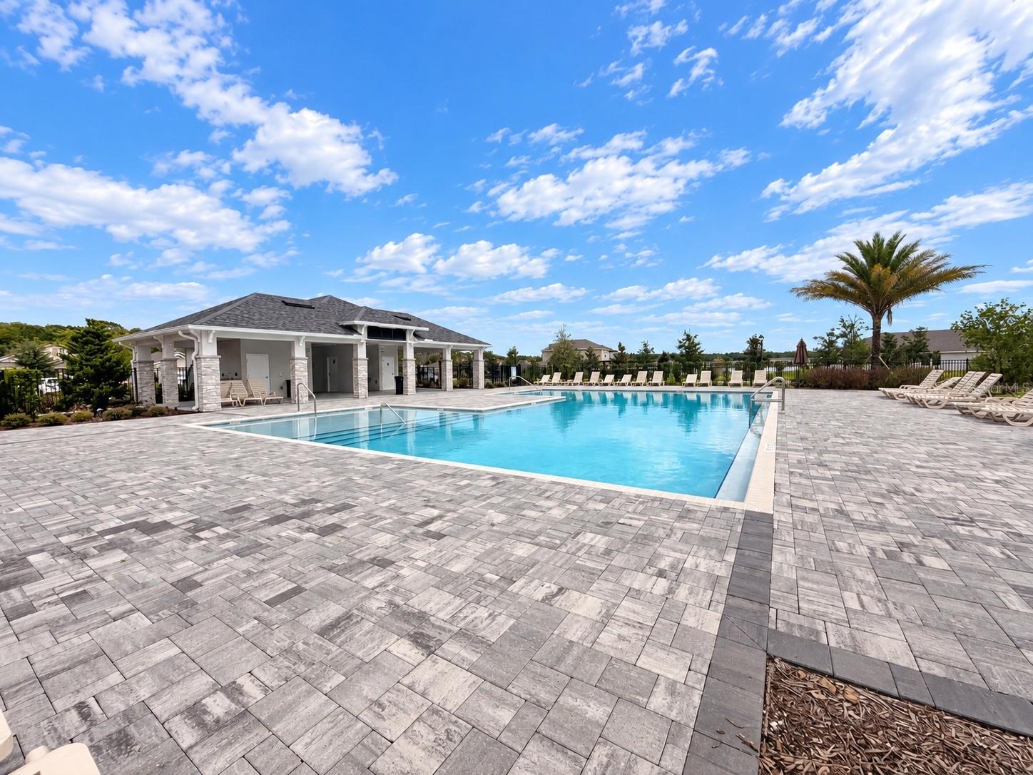 7569 Bent Tree Loop Property Photo 15
