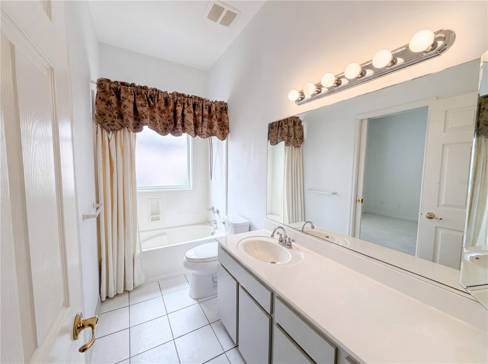 3319 Newbliss Cir Property Photo 15