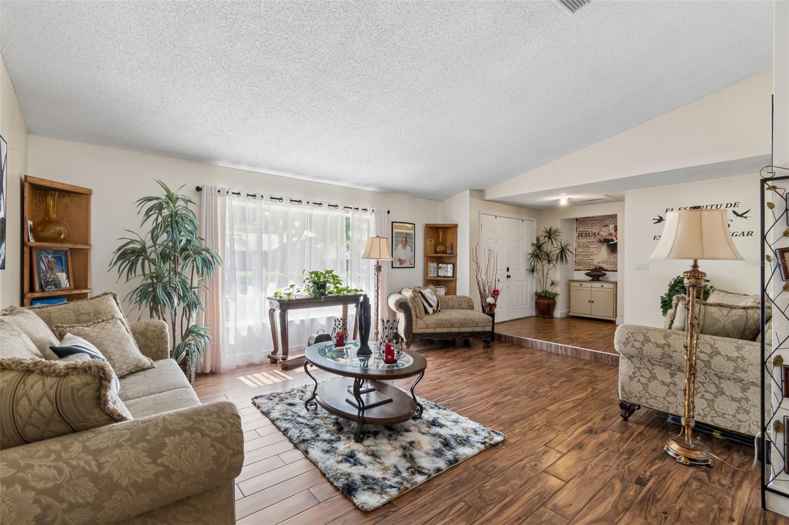 1426 Jubal Dr Property Photo 10