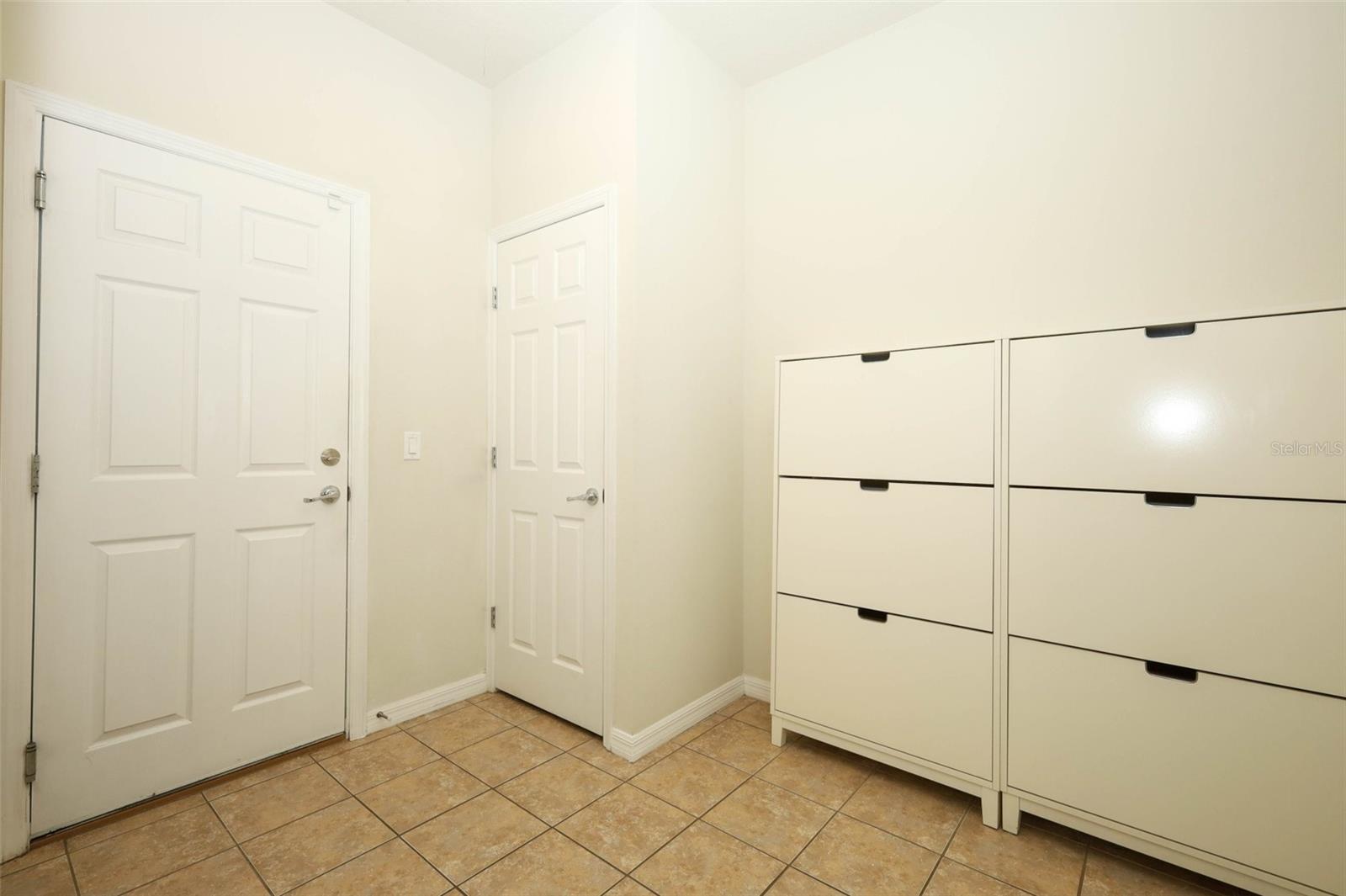 2610 Mead Ave Property Photo 19