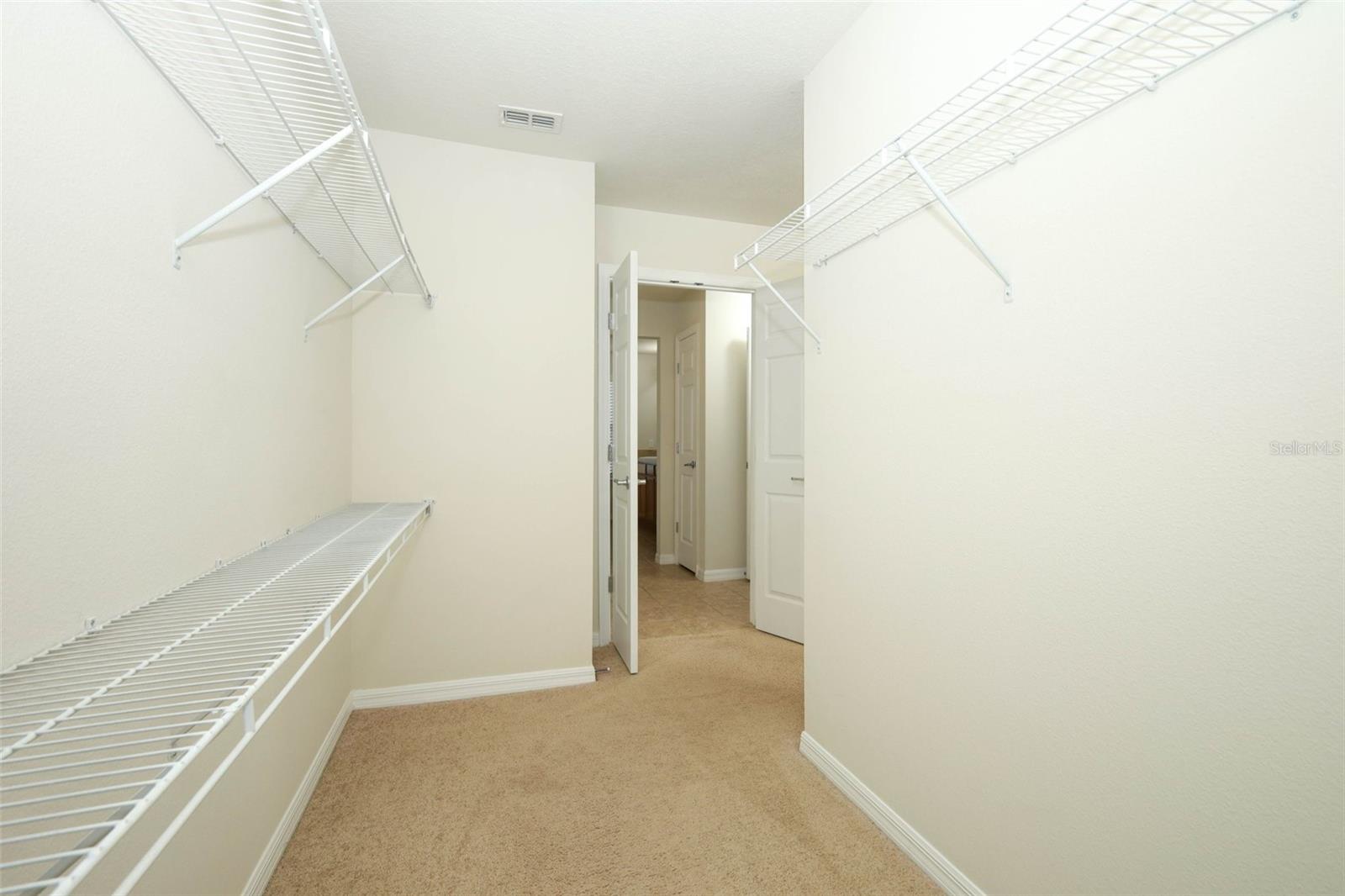 2610 Mead Ave Property Photo 28
