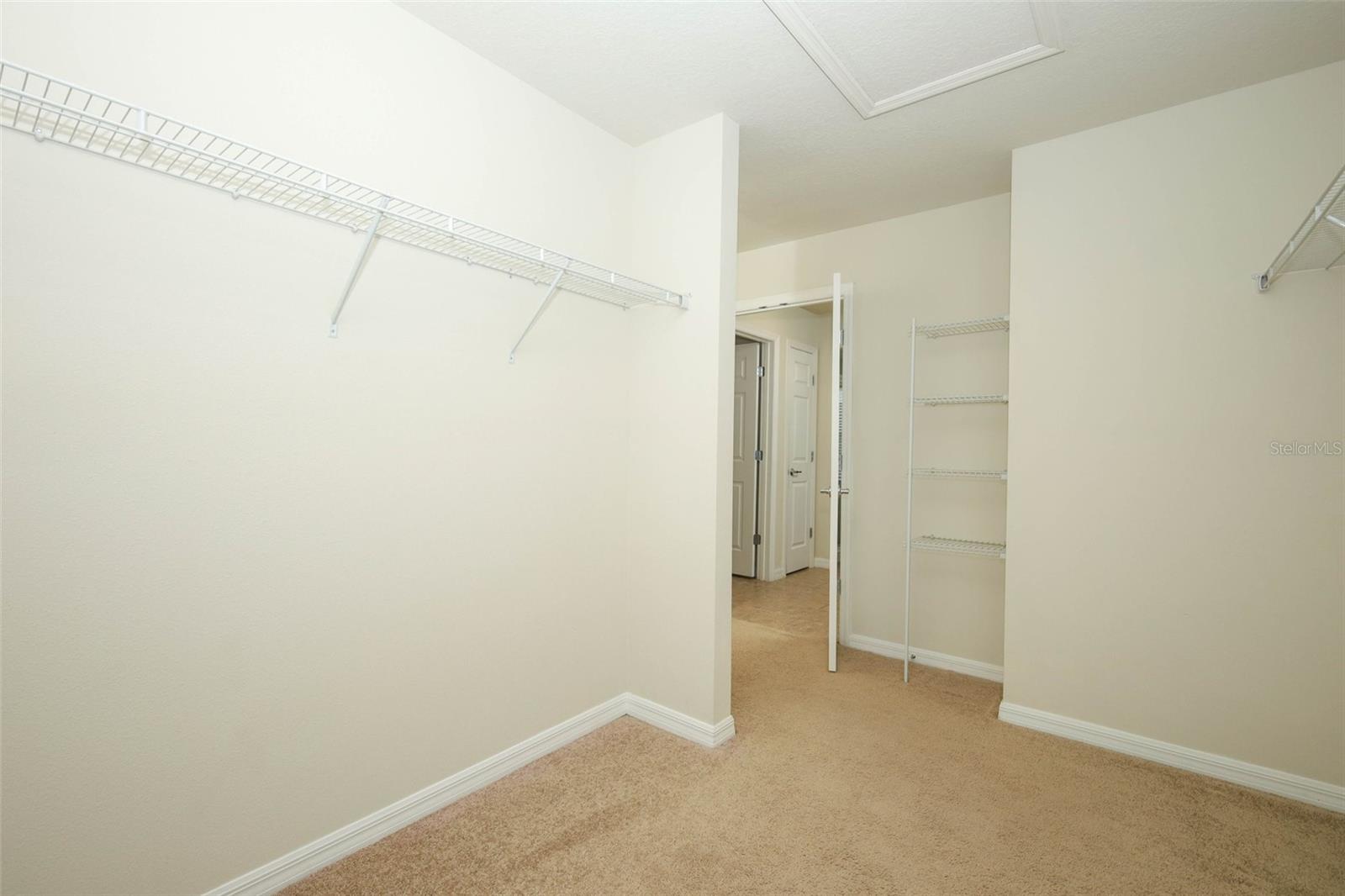 2610 Mead Ave Property Photo 31