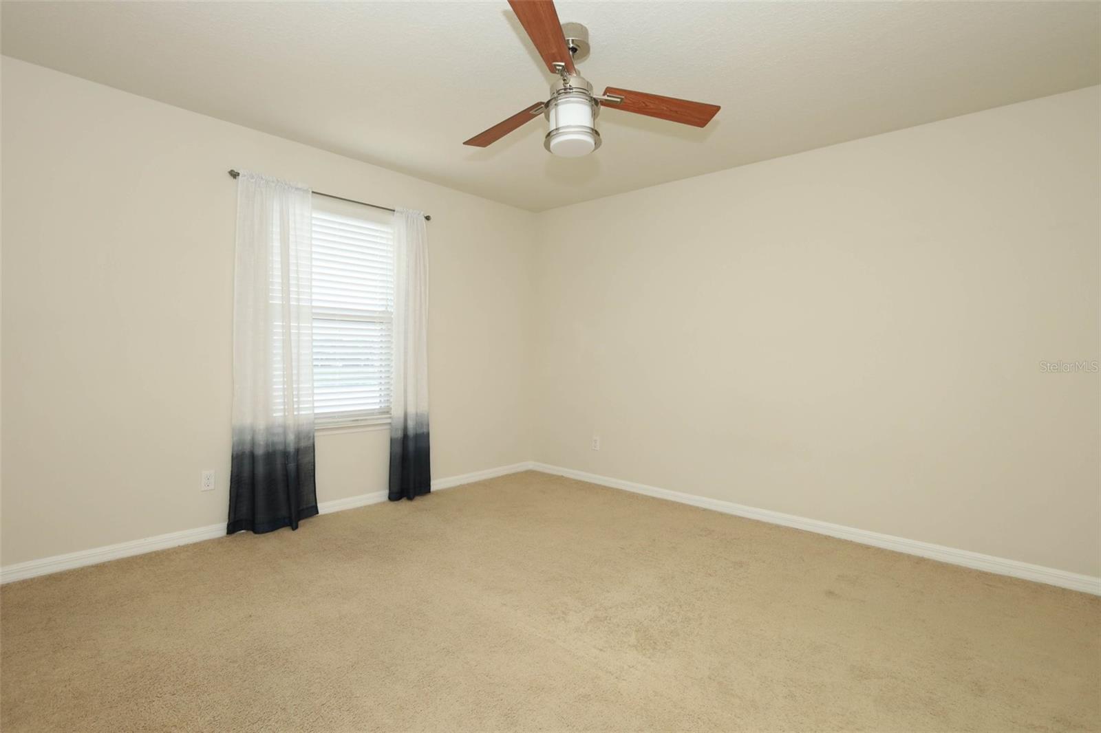 2610 Mead Ave Property Photo 35