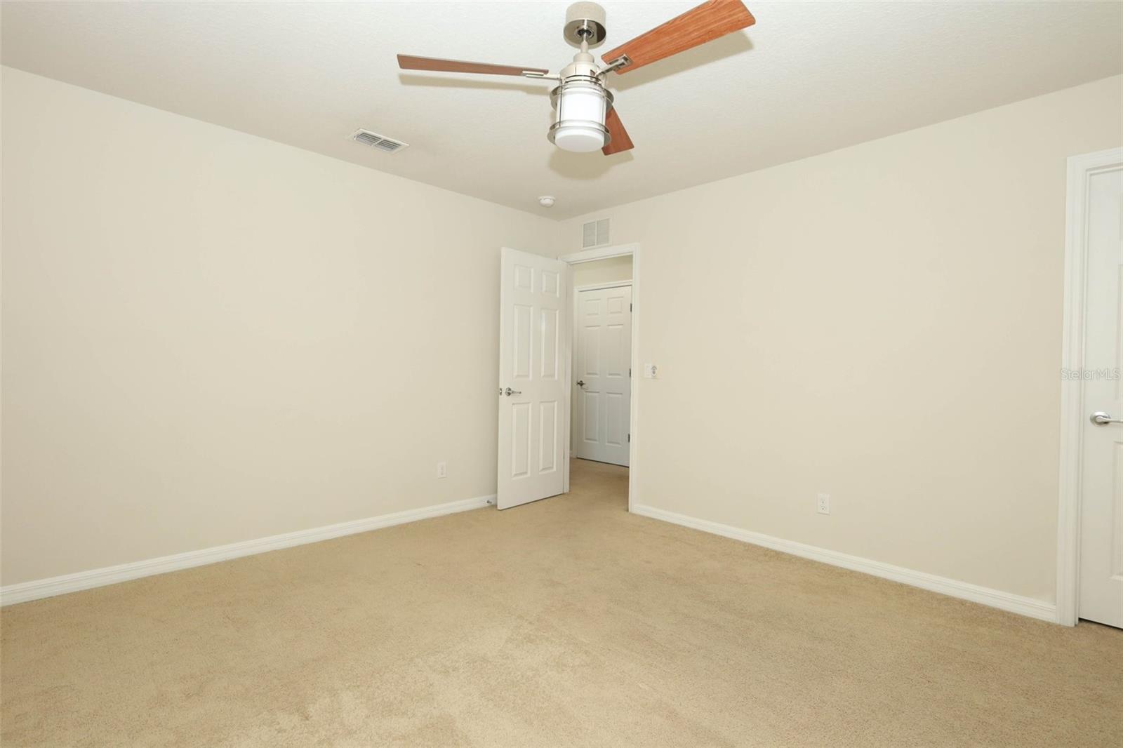 2610 Mead Ave Property Photo 36