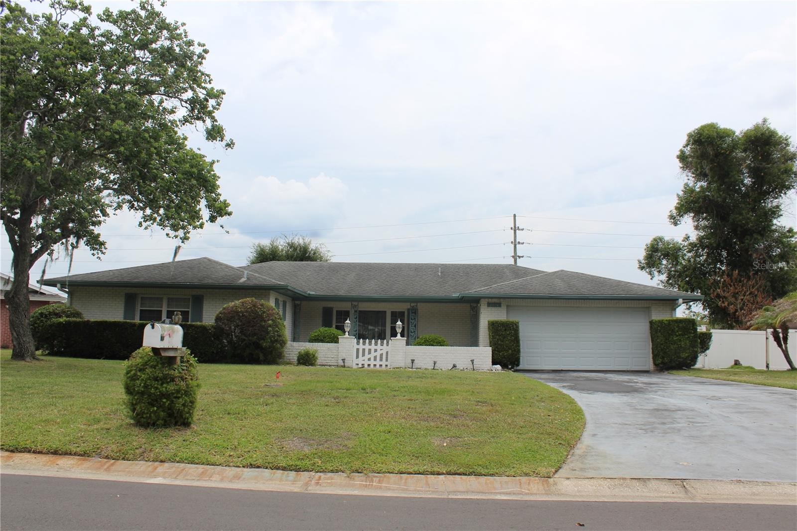 2324 HALEY CT