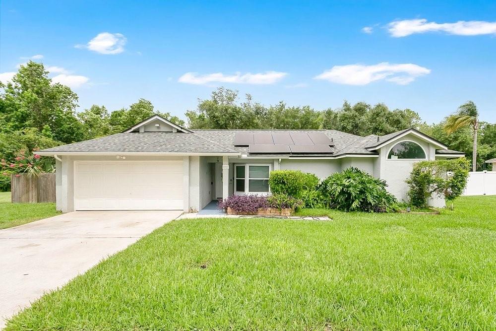 1092 W Riviera Blvd Property Photo 1