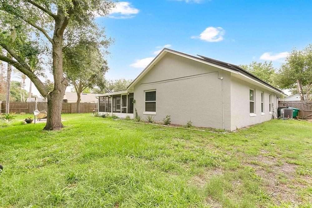 1092 W Riviera Blvd Property Photo 23