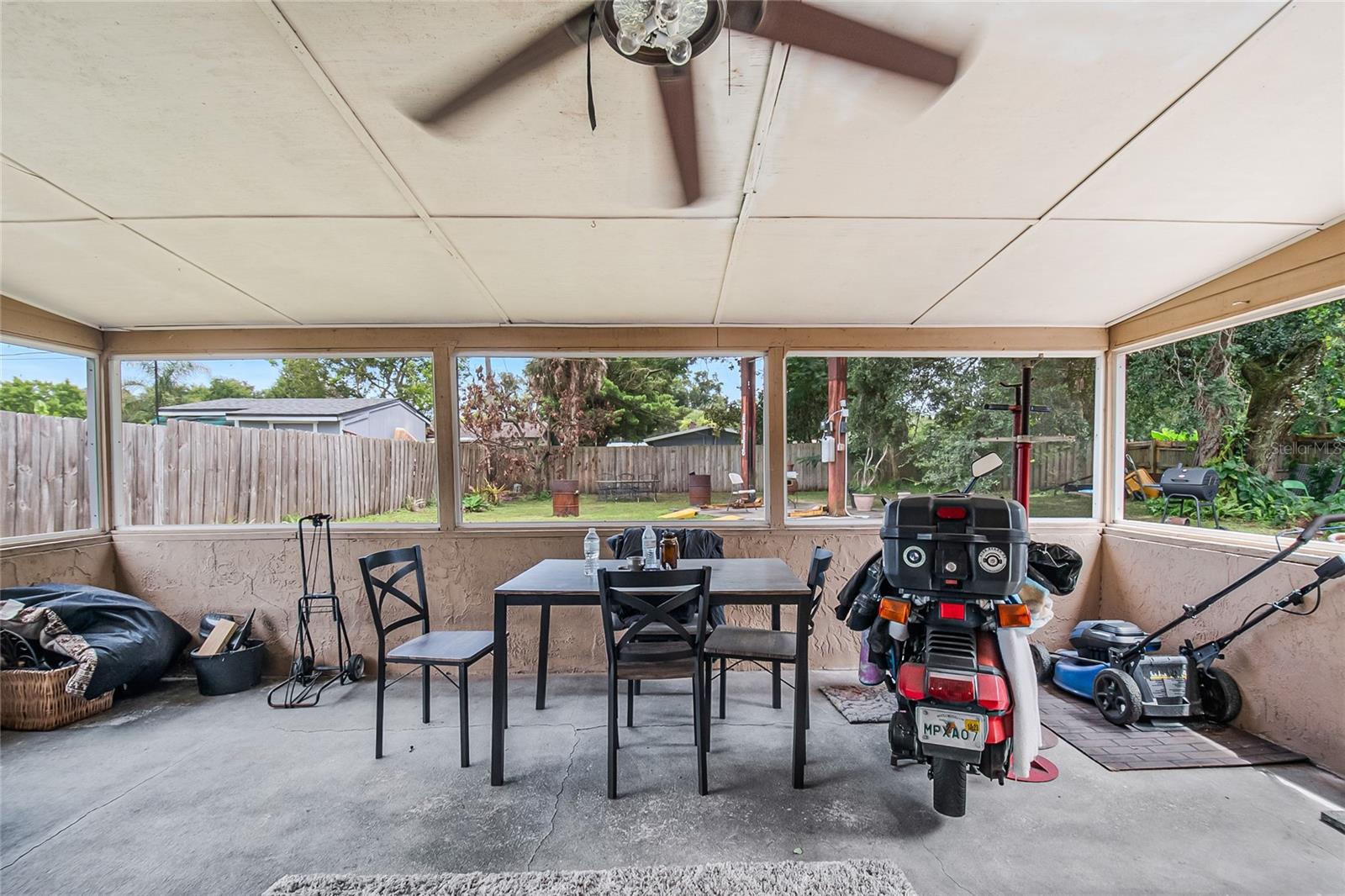 3402 Needles Dr Property Photo 27