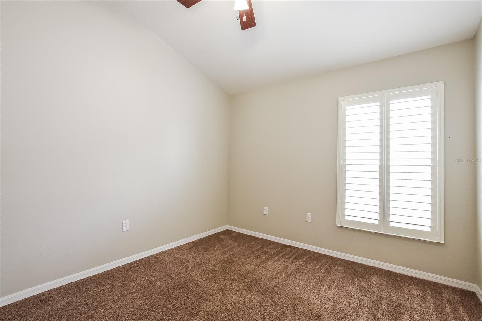 3136 Lindera Dr Property Photo 15
