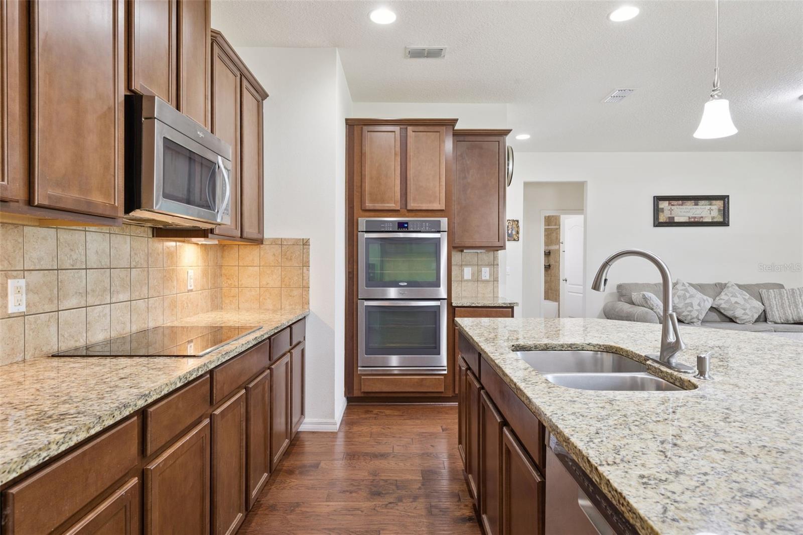 10555 Arbor View Blvd Property Photo 12