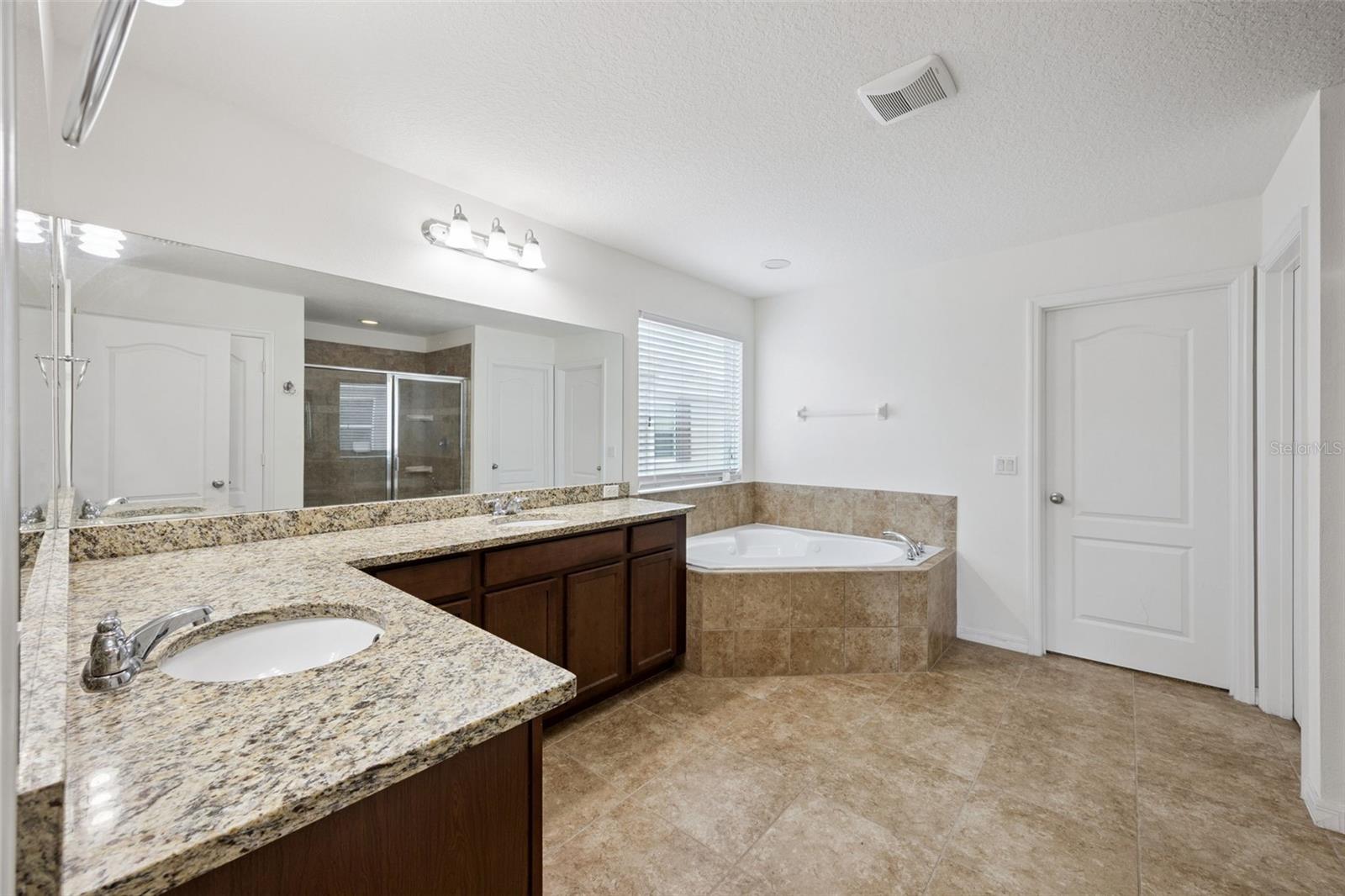 10555 Arbor View Blvd Property Photo 30