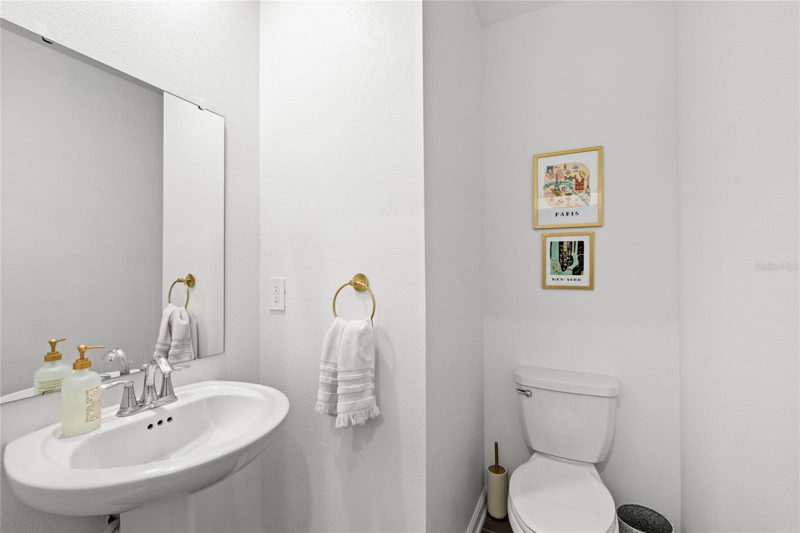 6002 Blissful St Property Photo 17