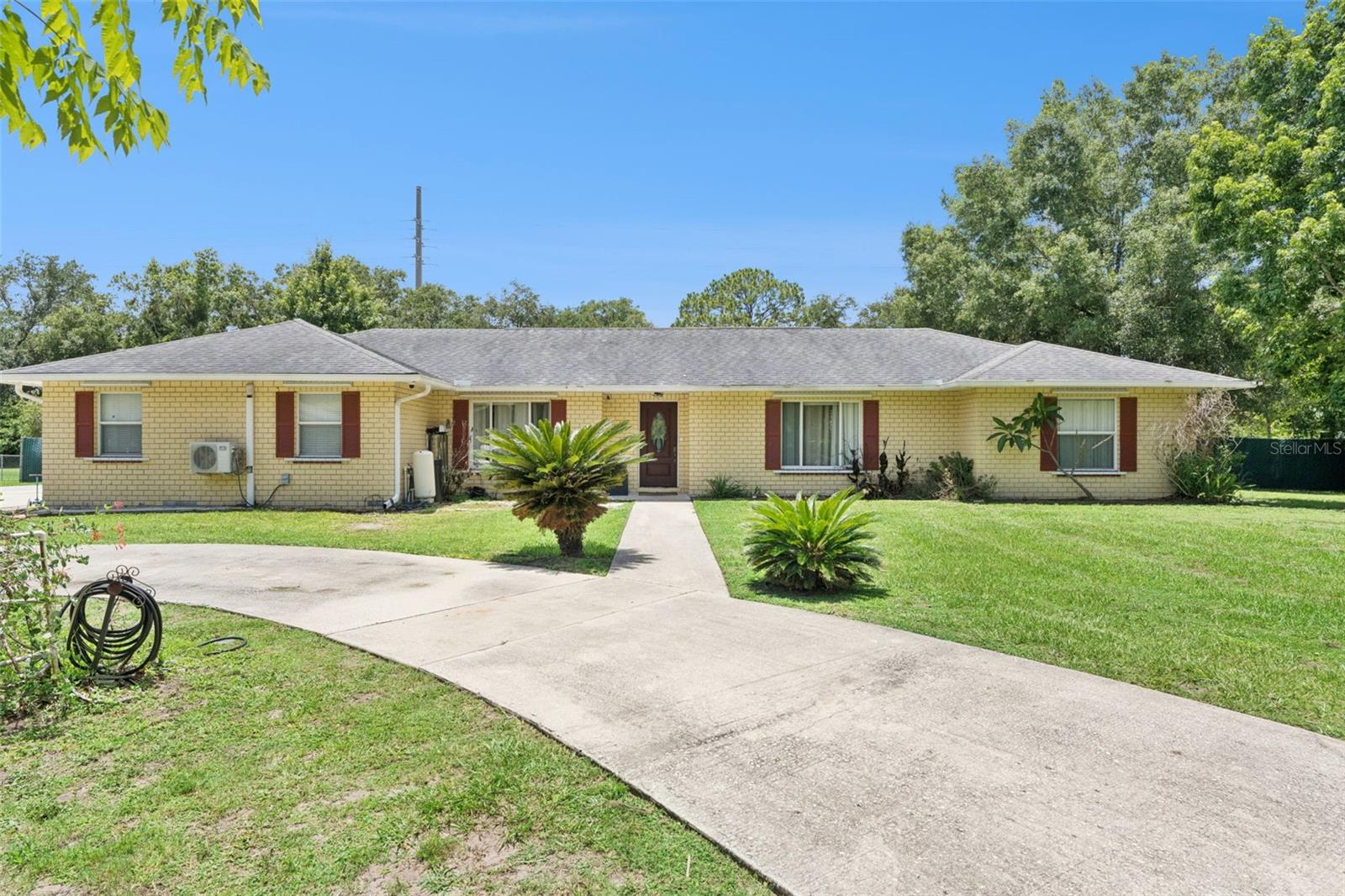 1756 Tangle Wood Dr Property Photo 1