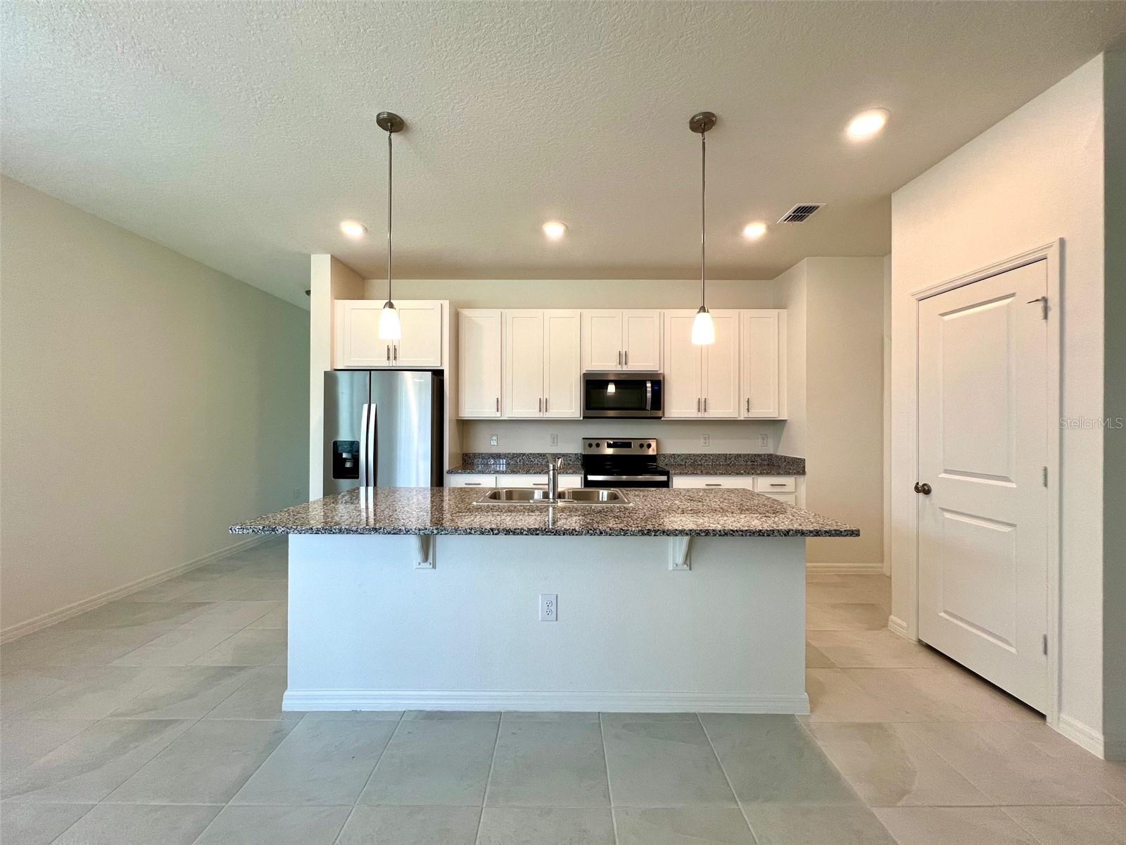 16365 Winding Preserve Cir Property Photo 3