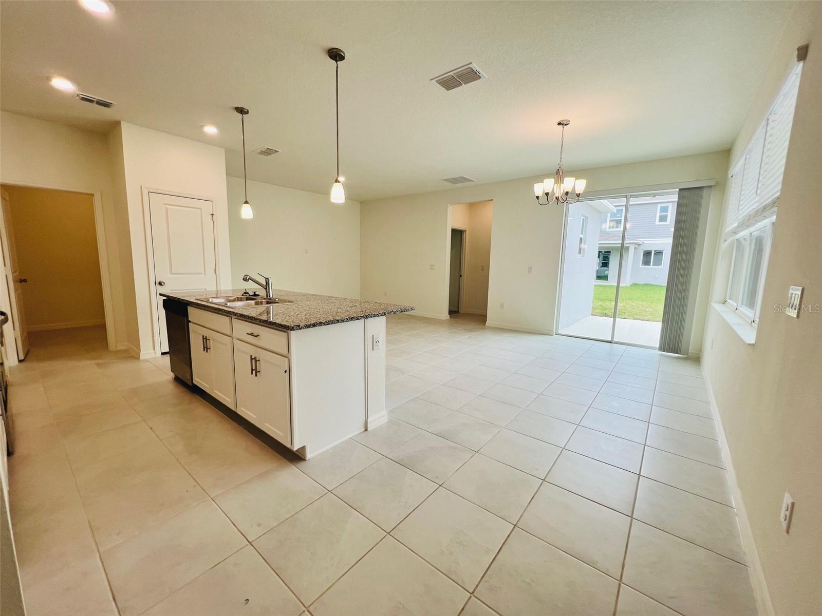 16365 Winding Preserve Cir Property Photo 6