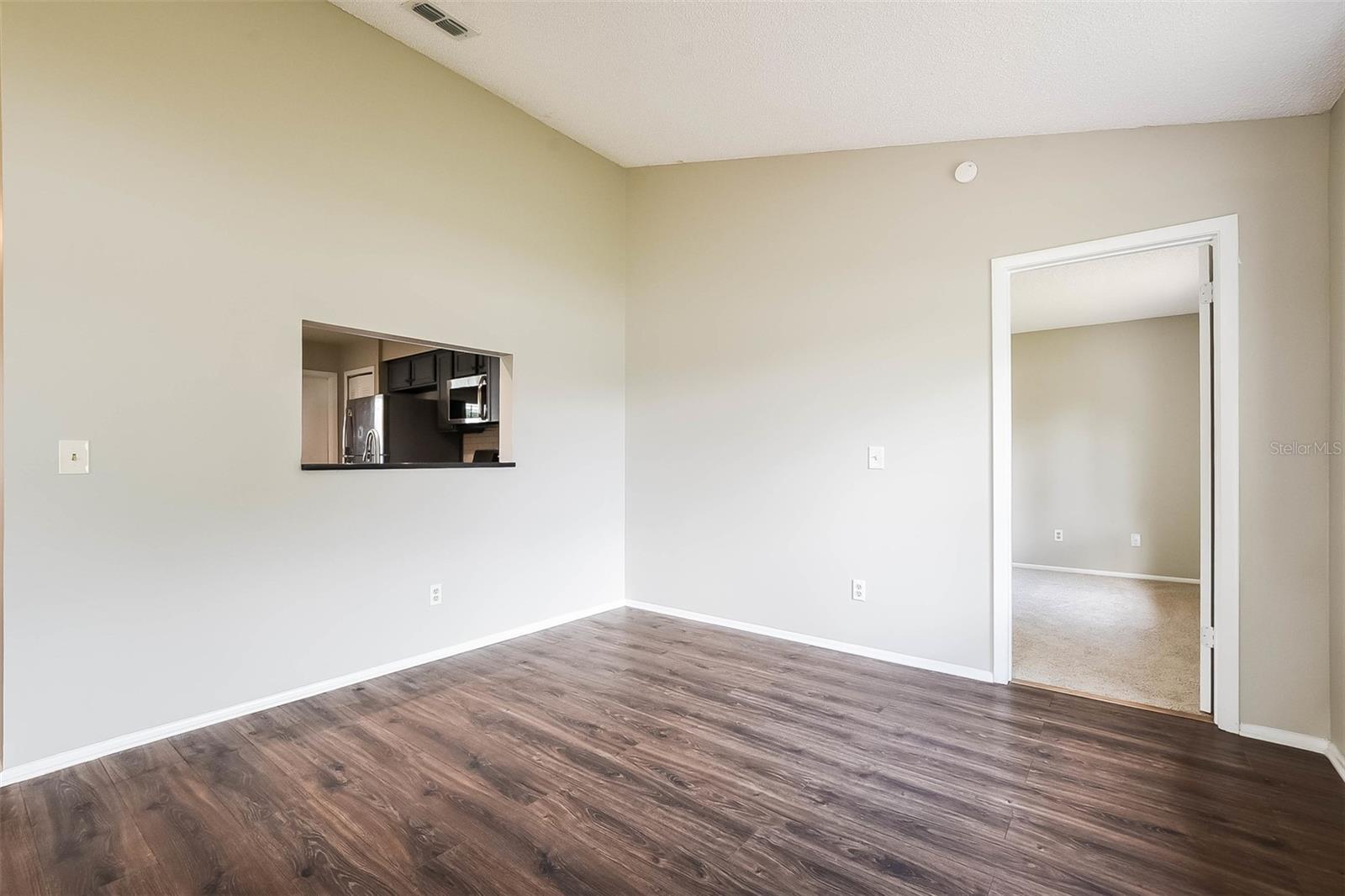 7313 Radiant Cir Property Photo 14
