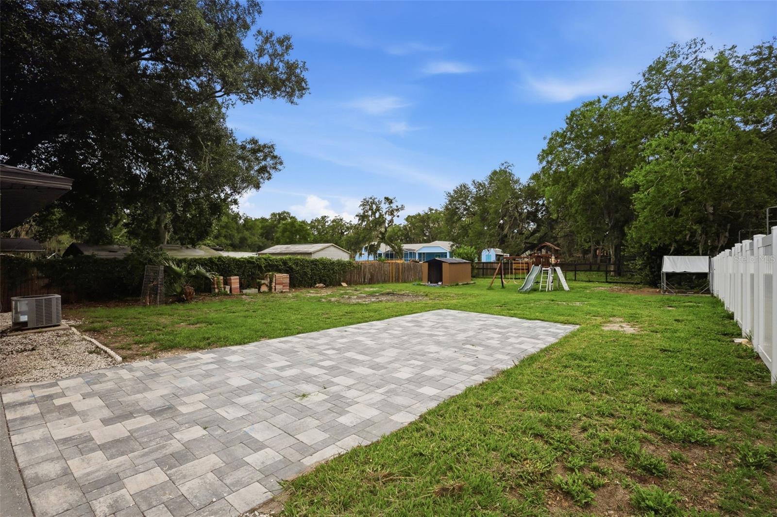 2602 Westside Dr Property Photo 38