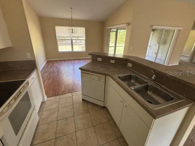 5533 Douglas Rd Property Photo 6