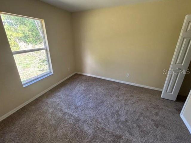 5533 Douglas Rd Property Photo 11