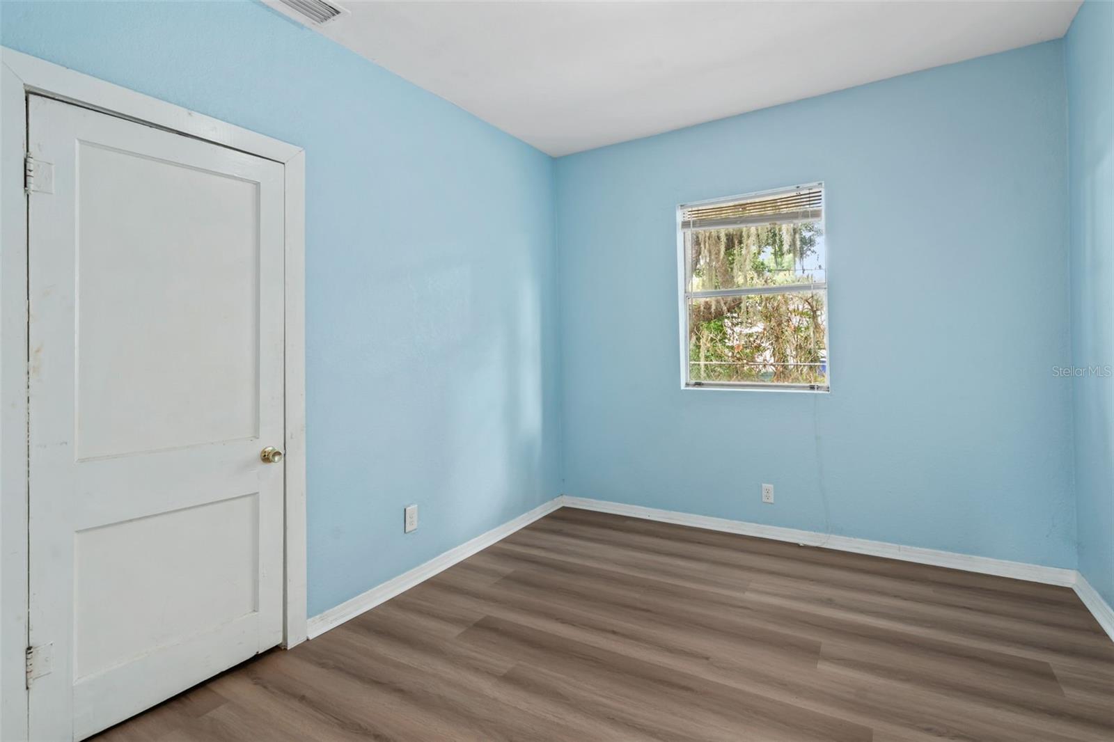 1516 E Elm Rd Property Photo 23