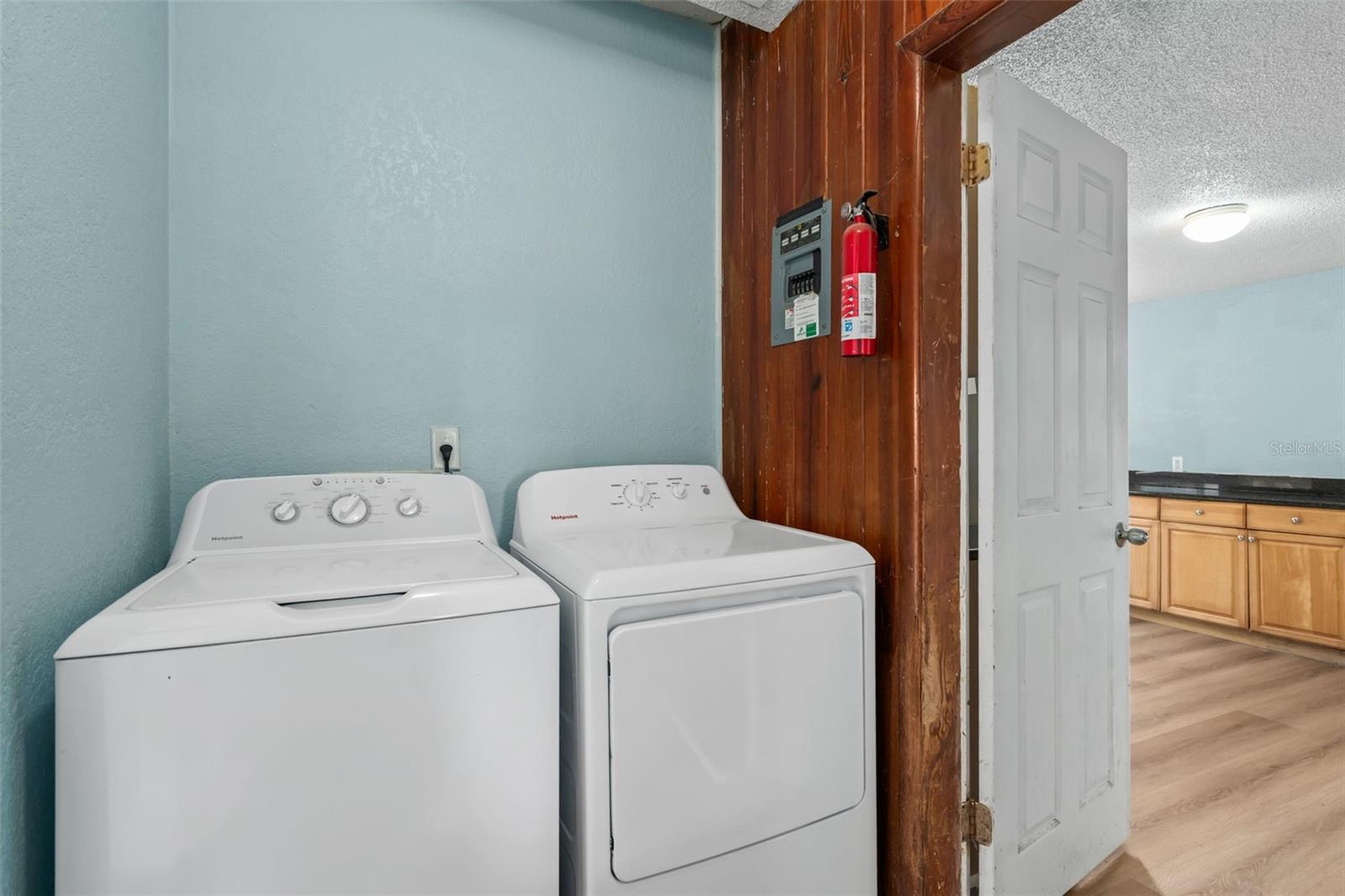 1516 E Elm Rd Property Photo 25