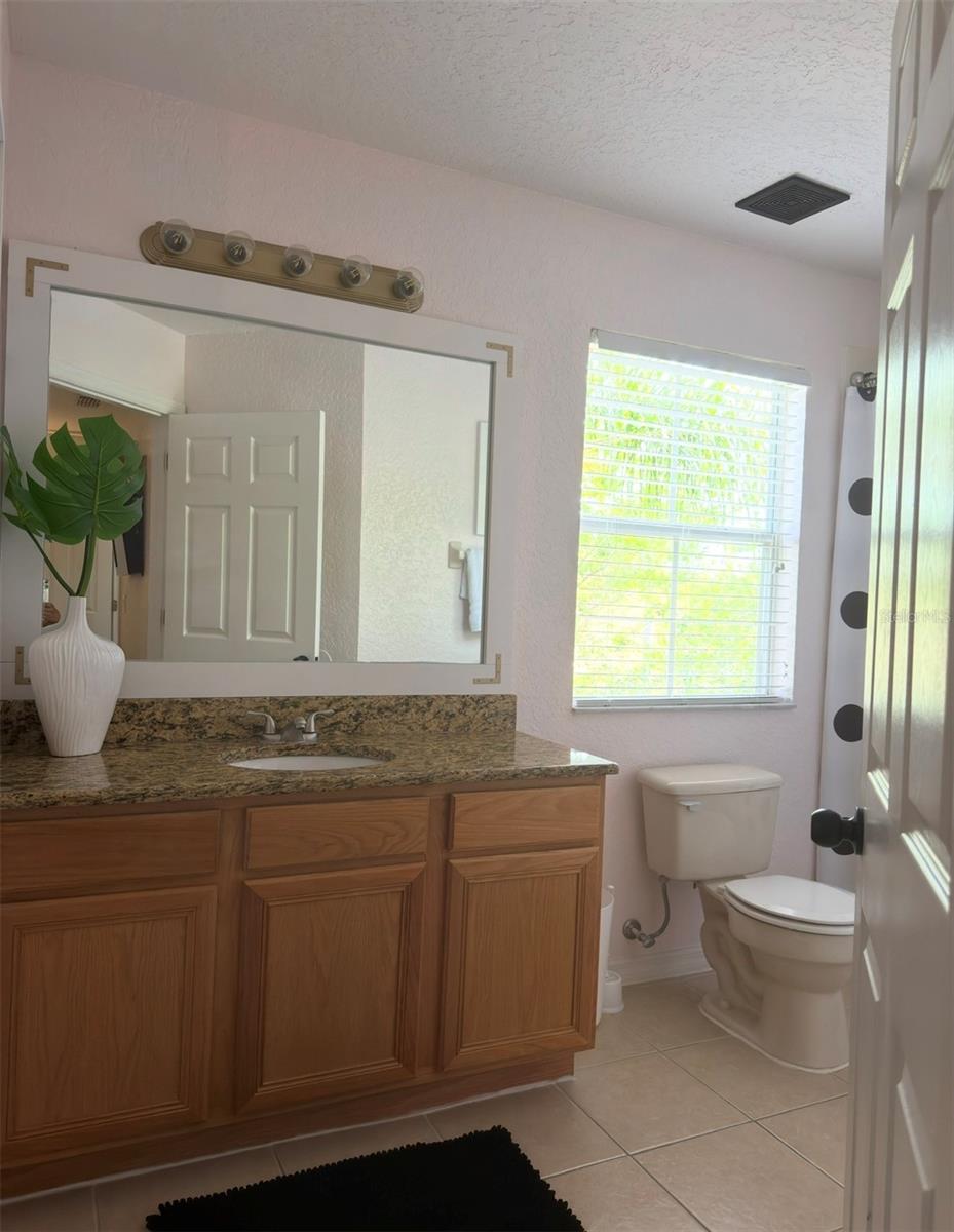 1337 Calabria Ave Property Photo 41