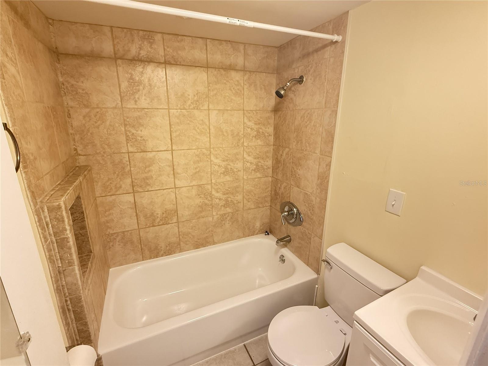 123 S Arlington Ave #c Property Photo 8