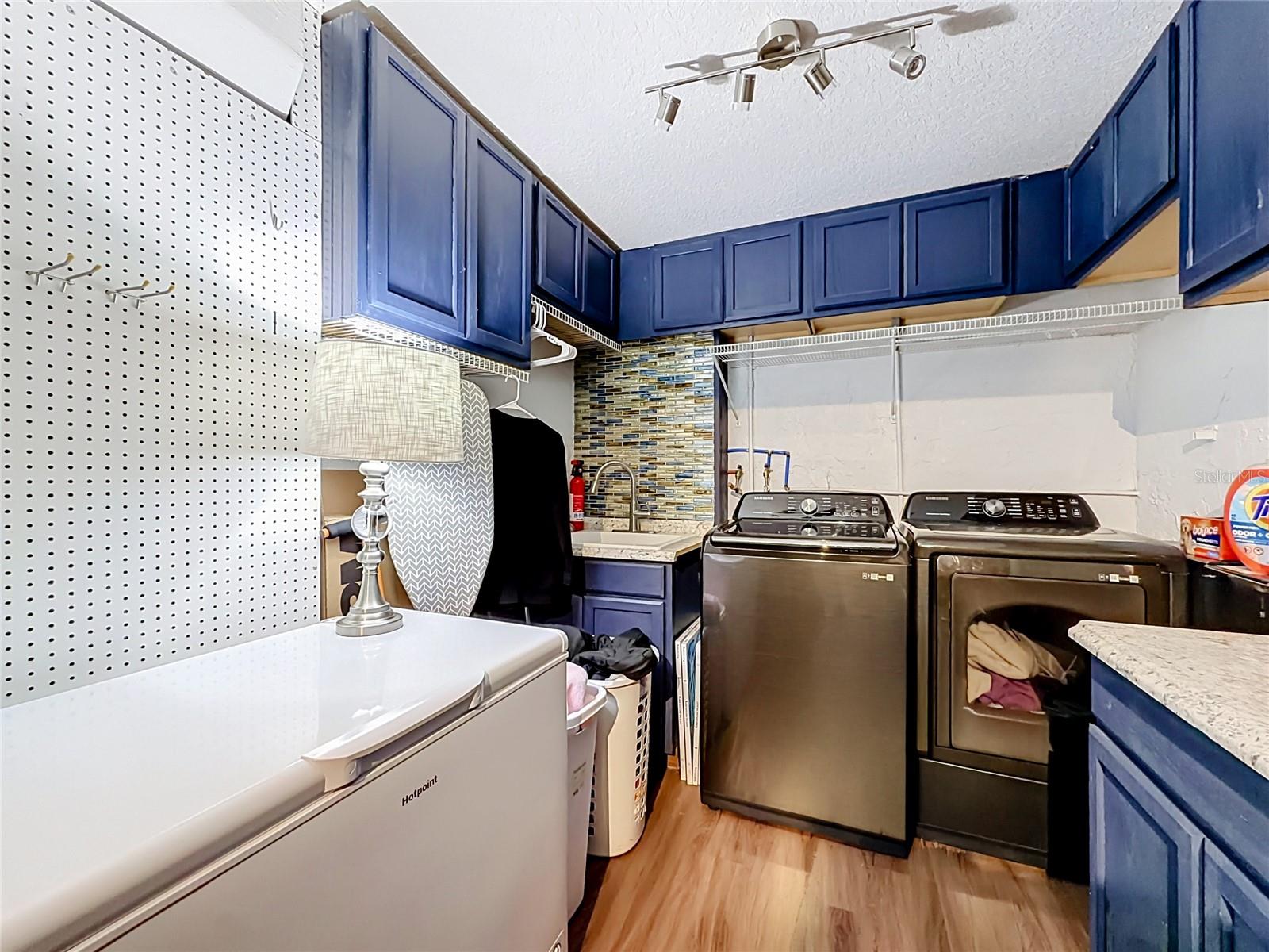 4627 Canary St Property Photo 46