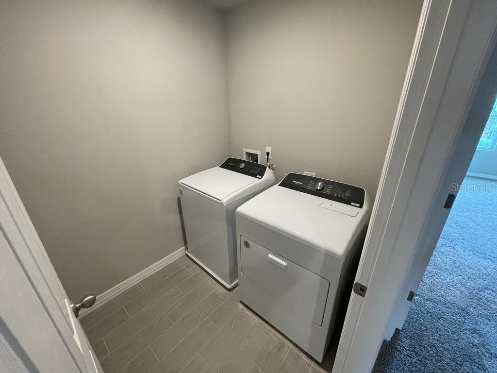 513 Legacy Loop Property Photo 11