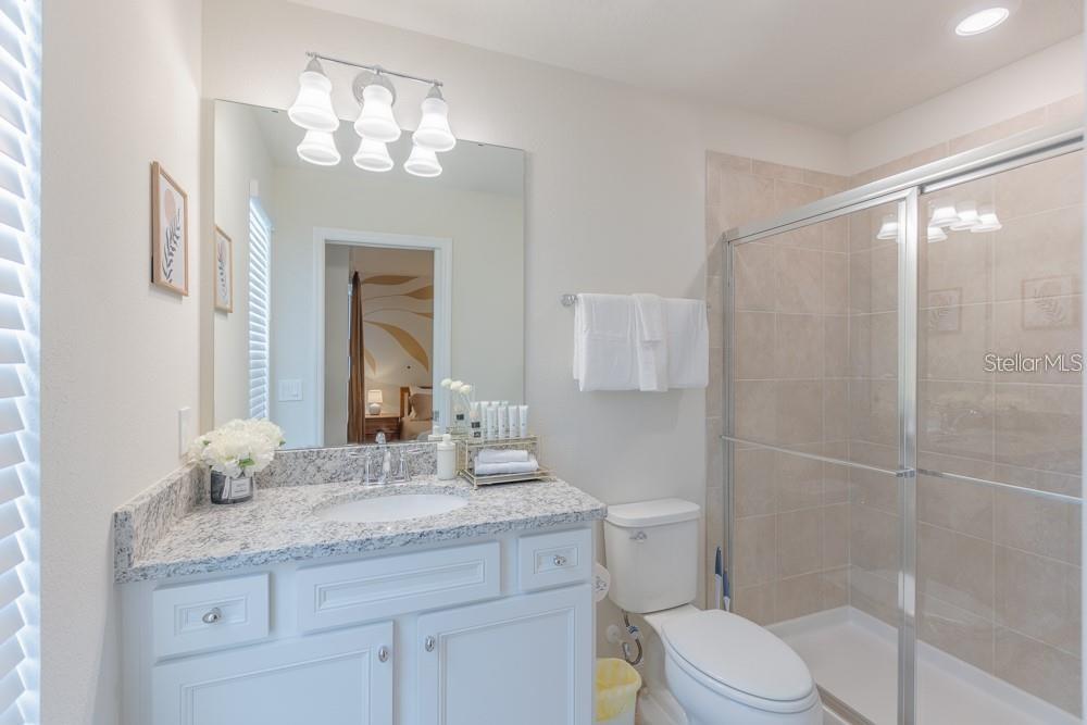 7215 Oakmoss Loop Property Photo 64